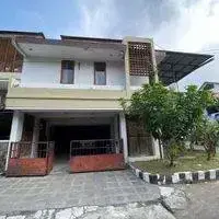 Rumah Dharmahusada Permai Strategis Lokasi Dekat Kertajaya 1