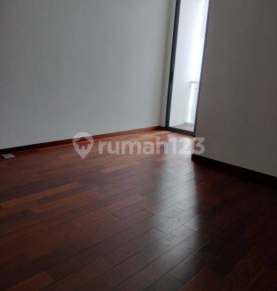 Dijual Apartment Rosebay Deluxe Swimming Pool View Top Floor 2