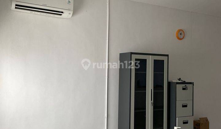 Ruang Usaha 2 Ruko Cocok Untuk Perkantoran Lokasi Strategis Siap Huni  2