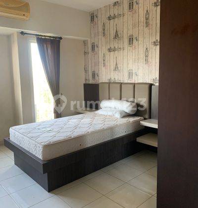 Apartemen Berkeley Full Furnished View Hadap Kolam Renang 2