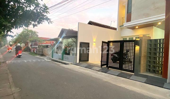 Super Istimewa‼️rumah Baru Mewah Modern 2 Lantai Lokasi Strategis Dekat Ringroad Janti Banguntapan Bantul