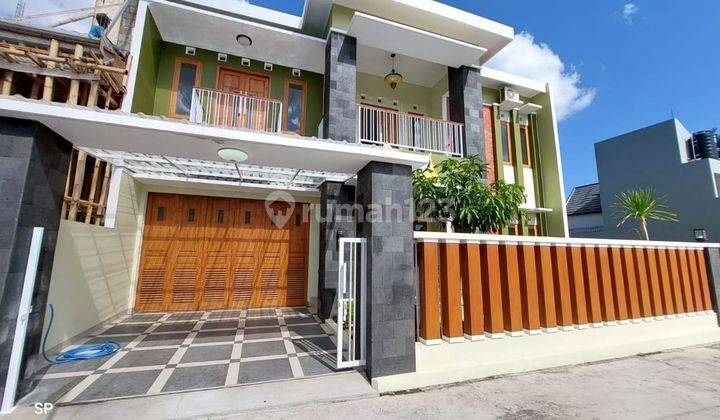 Banting Harga!!!!rumah 2 Lantai Mewah Berkualitas Di Tamanmartani Kalasan Sleman, Dekat Candi Prambanan. 1