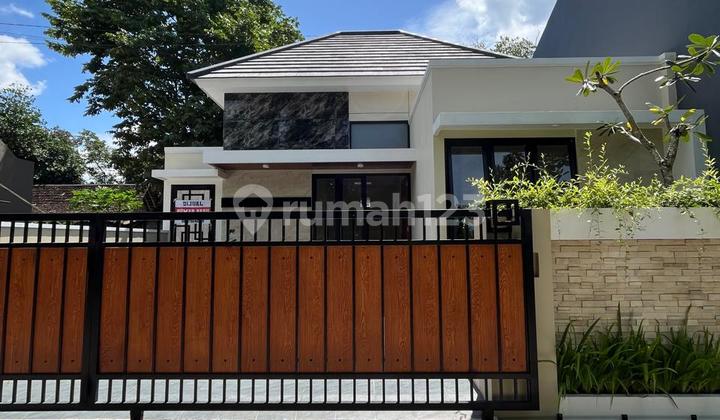 Banting Harga!!! Rumah Baru Mewah Limasan Modern Di Jalan Gito Gati Dekat Masjid Suciati Sleman