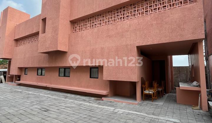 Istimewa !!!!rumah Mewah Klasik Modern - Berkualitas Premium Di Jalan Kaliurang Km. 13 Sukoharjo Ngaglik Sleman