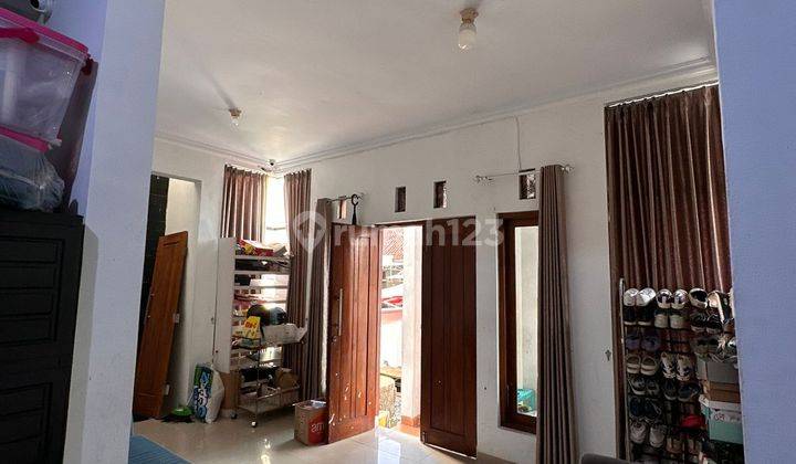 Dekat Kota!!!rumah Mewah 2 Lantai Kawasan Strategis Dekat Amplas Catur Tunggal Depok Sleman 2