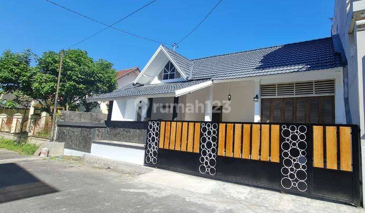 Rumah Sudah Renovasi Unfurnished SHM di Perumahan Griya Perwita Wisata, Sleman