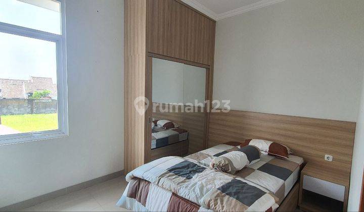 Rumah 2 Lantai Baru Unfurnished SHM di Klodran Indah, Karanganyar 2