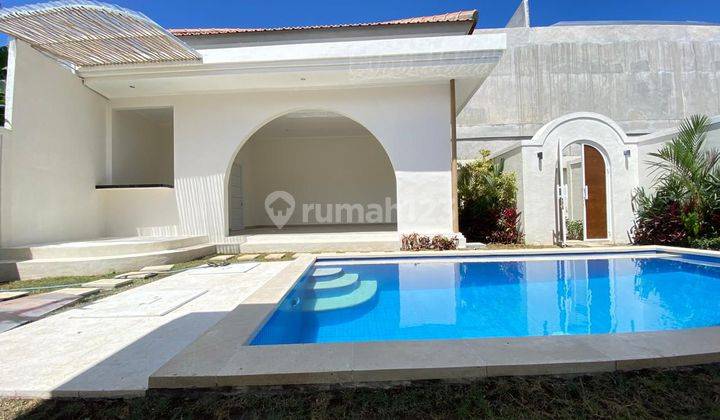 Villa For Rent In Berawa Canggu 2