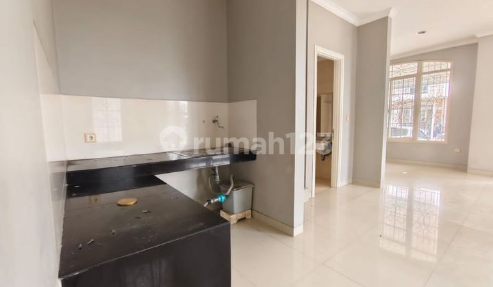 Disewakan Rumah Di Green Lake City Cluster West Europe 2