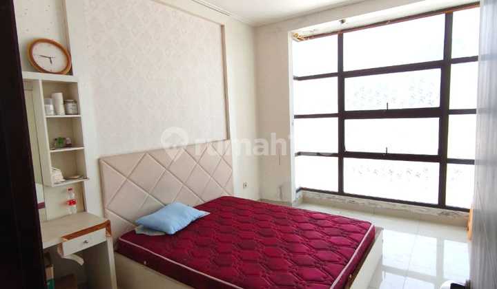 Dijual Murah Rumah di Green Lake City Cluster East Asia