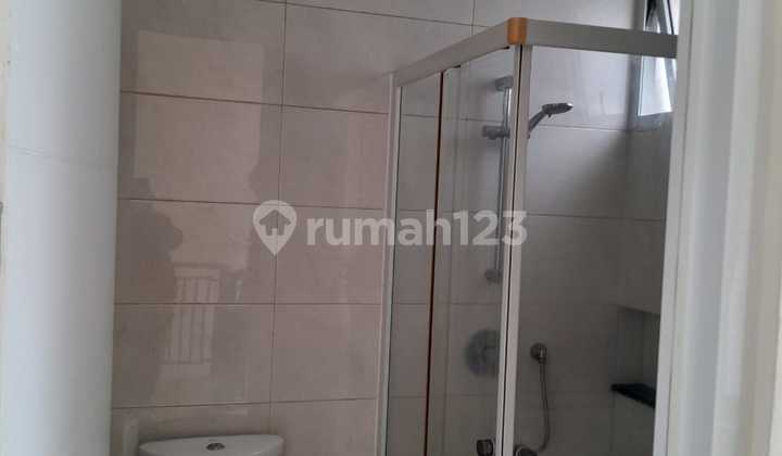 Disewakan Murah Rumah di Green Lake City 2