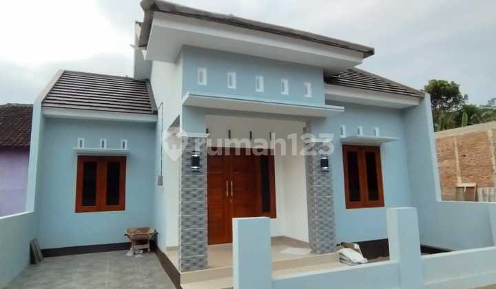 Murah!! Rumah Bagus Fresh di Madurejo Prambanan, Sleman 1