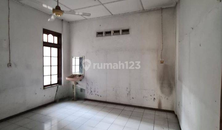 Rumah Strategis di Purwosari Laweyan Dekat Jalan Slamet Riyadi Solo 2