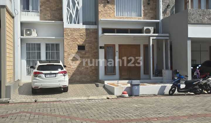 Rumah Bagus Minimalis Cluster Elite Solo Baru 2