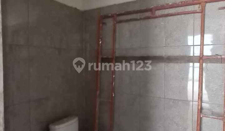 Rumah Mewah Kawasan Elite di Colomadu Solo 2