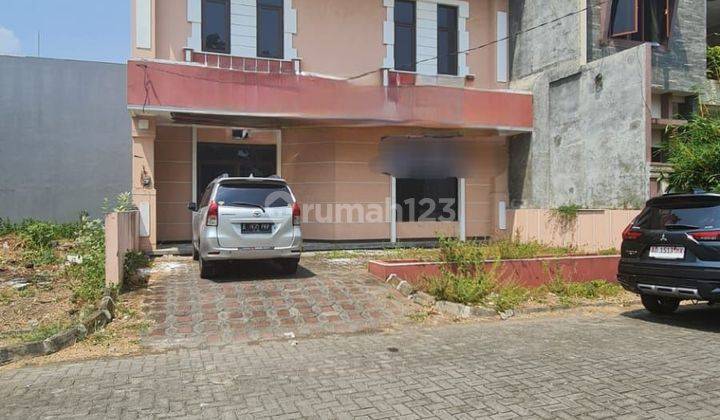 Rumah 2 Lantai Di Pusat Kota Solo Baru 1