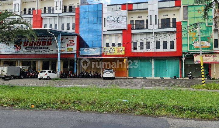 Ruko Bagus 3 Lantai di Solo Baru 1