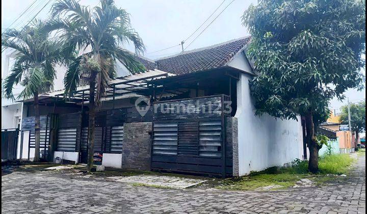 Dijual Cepat Rumah Dengan Perabotan Lokasi Di Baturan Colomadu 1