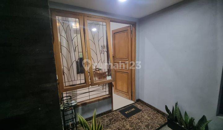 Disewakan Rumah Bagus Full Furnish
lokasi Cluster Di Solo Baru 2