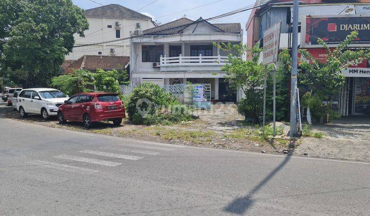 Rumah Strategis di Purwosari Laweyan Dekat Jalan Slamet Riyadi Solo 1
