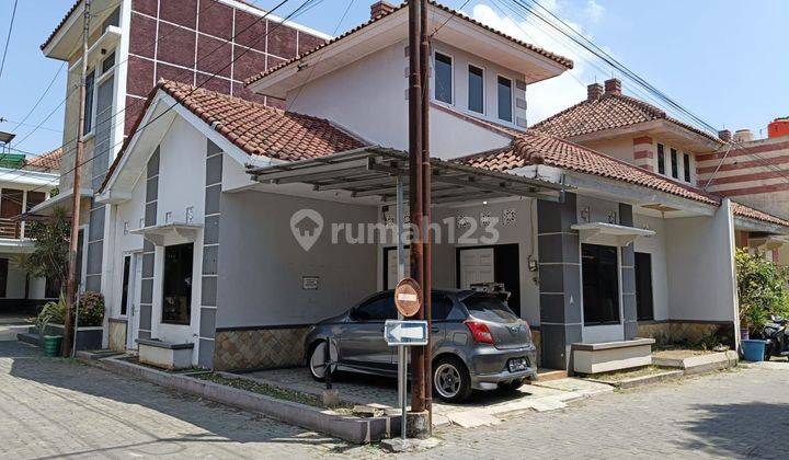 Rumah Hook Siap Pakai Di Jalan Mangesti Raya Gentan Solo 2