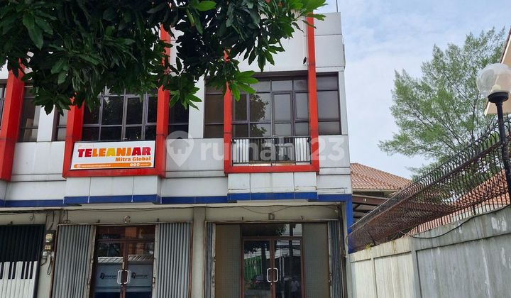 Disewakan Ruko di Tanjung Barat Jakarta Selatan Disewakan Ruko di Tanjung Barat Jakarta Selatan