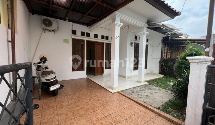 For Rent House in Pejaten South Jakarta