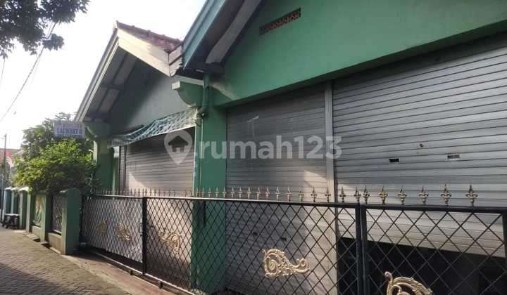 Dijual Rumah + Kontrakan 4 Pintu Di Ciledug 1