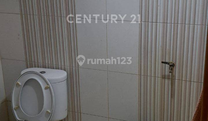 DIJUAL RUMAH PALMERAH 3 LANTAI JAKARTA BARAT 2