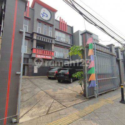 Ruko Dijual Dengan Lt 444m² Di Jatinegara Jakarta Timur  1