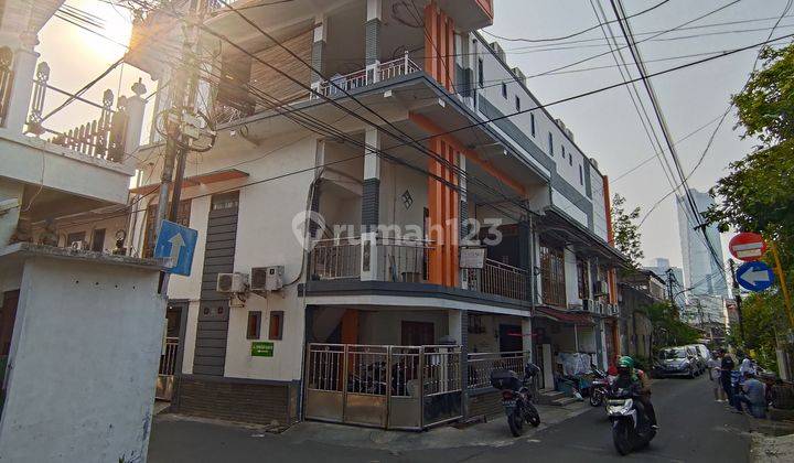 Rumah Dijual Lt 135m² Di Kebayoran Baru Jakarta Selatan  2