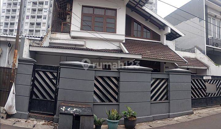 Dijual Rumah 2 Lantai Lt 296m² Di Menteng Dalam Jakarta Selatan  1