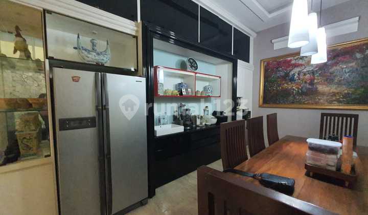 Dijual Rumah 3 Lantai Sunter 2