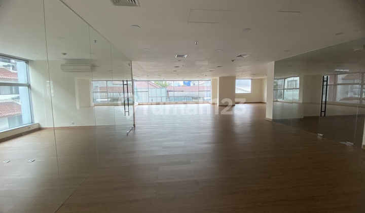 Disewa Gedung E Trade Menteng Baru Renov