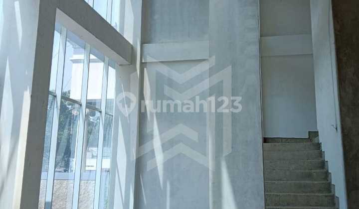 New Office Building for Sale in Menteng New Office Building for Sale in Menteng
