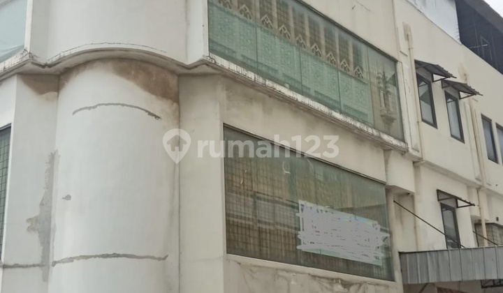 Dijual Ruko Aury Tanah Abang Hoek