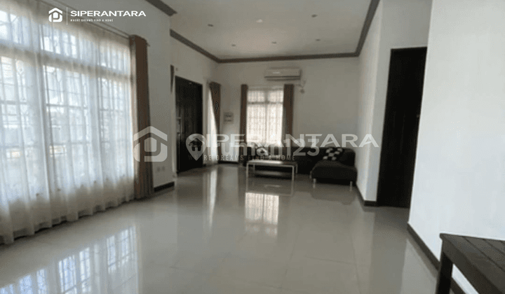 Rumah Cantik di Pupuk Barat 1 Lantai Luas Nyaman  2