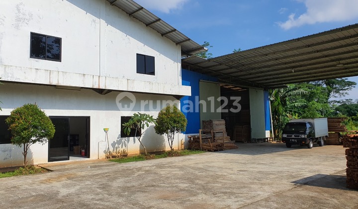 Gudang Ex Pabrik Lokasi Daerah Pete Tigaraksa Lt : 21.700 M² Bangunan ± 3.500 M² Surat : 9.700 M² (shm) 12.000m² (ajb Proses Shm) Harga : Rp 2,5 Juta/m² Total Harga Rp 55 M