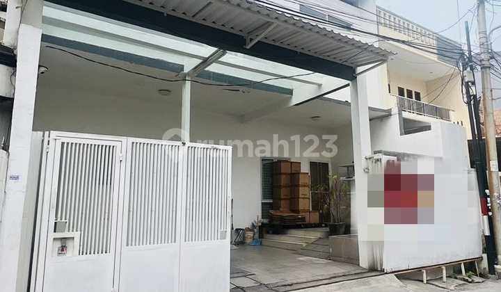 Di Jual Rumah sunter Hijau Jakarta Utara- LT: 159 M2 (10mx16m) LB: 238 m2 Hadap  : Utara - Sertifikat : SHM - Lantai : 2 Harga: 5,5M nego
