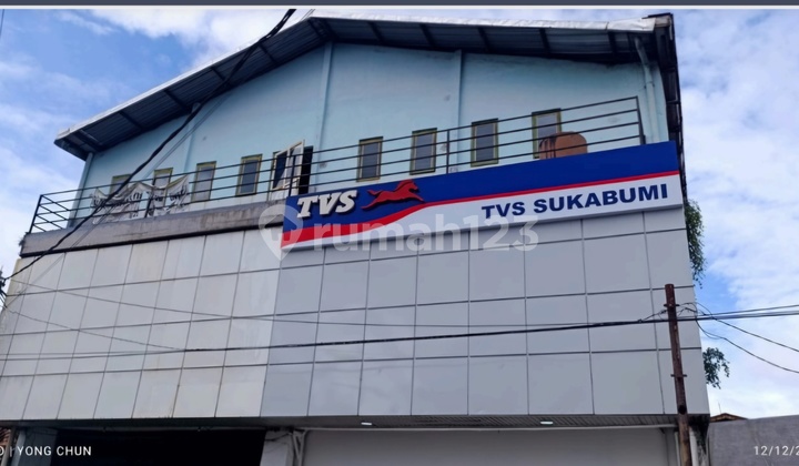 Dijual Dibawah Harga Pasar: Ruko Strategis Sukabumi Jl Pelabuhan Jawa Barat Jalan Provinsi 2 Arah . Ruko Gandeng - Pusat Keramaian & Pinggir Jalan - Lebar Depan 13 Meter Spesifikasi: Lt: 188 M2 Lb : 507 M2 Shm Harga 2.5 M Nego Dijual Dibawah Harga Pasar: Ruko Strategis Sukabumi Jl Pelabuhan Jawa Barat Jalan Provinsi 2 Arah . Ruko Gandeng - Pusat Keramaian & Pinggir Jalan - Lebar Depan 13 Meter Spesifikasi: Lt: 188 M2 Lb : 507 M2 Shm Harga 2.5 M Nego