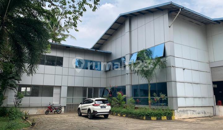 FOR QUICK SALE WAREHOUSE ON KRANGGAN JATI SAMPURNA MAIN ROAD, BEKASI, RIGHT ON THE MAIN ROAD, 40-FOOT CONTAINER ACCESS, LAND AREA: 5,810 M², BUILDING AREA: 1,750 M², ELECTRICITY: 66 KVA, PHONE: 2 LINES, FLOOD-FREE, FREEHOLD TITLE (5 CERTIFICATES), PRICE: 9 MILLION/M² = TOTAL 52.29 BILLION NEGOTIABLE FOR QUICK SALE WAREHOUSE ON KRANGGAN JATI SAMPURNA MAIN ROAD, BEKASI, RIGHT ON THE MAIN ROAD, 40-FOOT CONTAINER ACCESS, LAND AREA: 5,810 M², BUILDING AREA: 1,750 M², ELECTRICITY: 66 KVA, PHONE: 2 LINES, FLOOD-FREE, FREEHOLD TITLE (5 CERTIFICATES), PRICE: 9 MILLION/M² = TOTAL 52.29 BILLION NEGOTIABLE