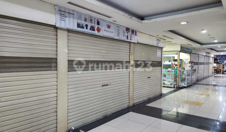 Di Jual Kios Di Mega Glodok Kemayoran Jakarta Pusat Letak Strategis Samping Eskalator Gampang Dicari Ukuran 3 X 5 M² Sertifikat Hgb Siap Pakai Lantai I B1 No 5 Harga 450 Jt Nego Di Jual Kios Di Mega Glodok Kemayoran Jakarta Pusat Letak Strategis Samping Eskalator Gampang Dicari Ukuran 3 X 5 M² Sertifikat Hgb Siap Pakai Lantai I B1 No 5 Harga 450 Jt Nego