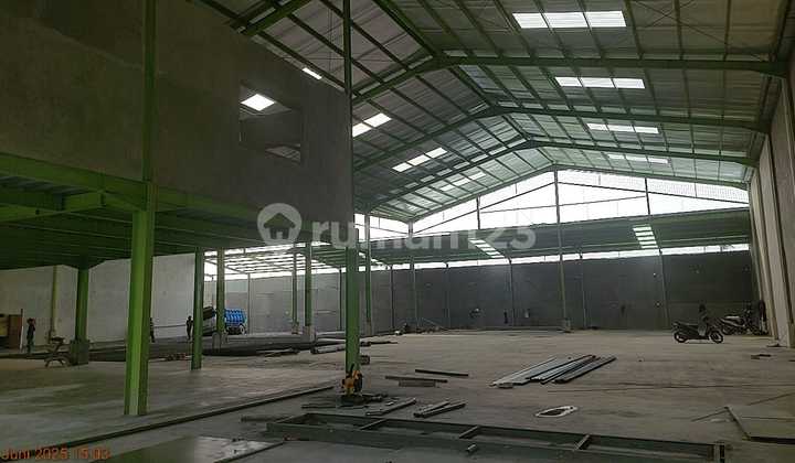 Pabrik/Gudang Baru Disewakan Lokasi Bojong/Cibadak ( Balaraja Timur)- 3 Km ******** Balaraja Ada 4 Gudang bisa Ambil 1 atau Semua Luas Gudang : - 1 Luas :1,728M2 - 2 Luas: 1,728 M2 - 3 dan 4 Luas : 1,920M2 - . Harga : 37.500/M (Exclude Ppn) (Min 2Th)