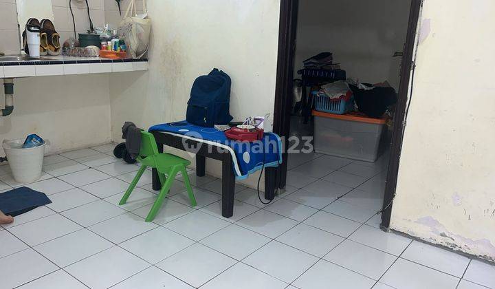 Dijual Apartemen 2 BR di Permata Surya 1, Taman Surya, Jakarta Barat. Tower E lantai 3 Luas 36m2 2 kamar tidur, 1 kamar mandi Listrik 1300w. Air wtp Surat PPJB Harga 325juta nego 1