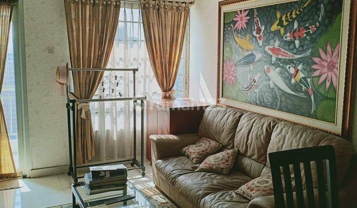 APARTMENT SUDIRMAN PARK LT.29 JAKPUS UK : 78 M2 FULL FURNISHED  HADAP : TIMUR ARAH SUDIRMAN THAMRIN KALAU MALAM VIEW BAGUS HARGA : 1,8M NEGO 1