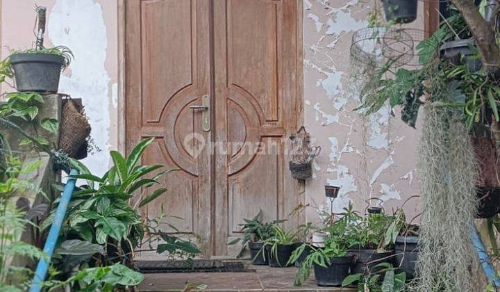 Rumah Tinggal dan ada 7 kontrakan Cimacan Puncak LT 353 m2 Lingkungan aman. Letak ada masuk Gang sedikit .  Seberang Percis Hotel Novus Giri  Puncak Resort. Harga 750 jt Nego. 2