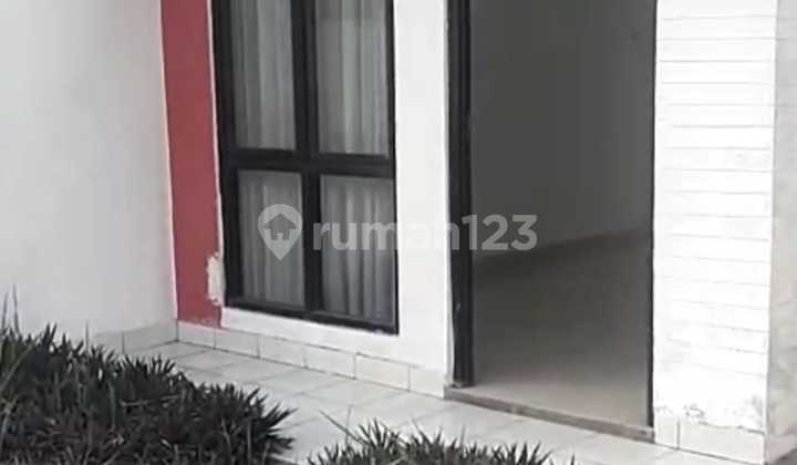 Di Jual Rumah Minimalis Rapi di Panorama Sepatan Sepatan Tanggerang Block C4 Luas Tanah 84 M2 Luas Bangunan 70 M2 Kondisi Siap Pakai Kamar Tidur 2 Kamar Mandi 1 Carpot 1 Sertifikat SHM Harga 500 Juta Nego Di Jual Rumah Minimalis Rapi di Panorama Sepatan Sepatan Tanggerang Block C4 Luas Tanah 84 M2 Luas Bangunan 70 M2 Kondisi Siap Pakai Kamar Tidur 2 Kamar Mandi 1 Carpot 1 Sertifikat SHM Harga 500 Juta Nego