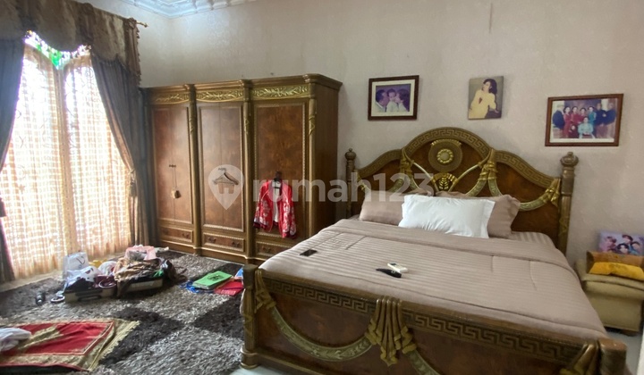 Dijual Rumah di Joglo - Jakbar Luxury - American classic 2½ lantai Semi furnish Luas tanah : 250 m Harga : Rp 4,5 M - nego Dijual Rumah di Joglo - Jakbar Luxury - American classic 2½ lantai Semi furnish Luas tanah : 250 m Harga : Rp 4,5 M - nego