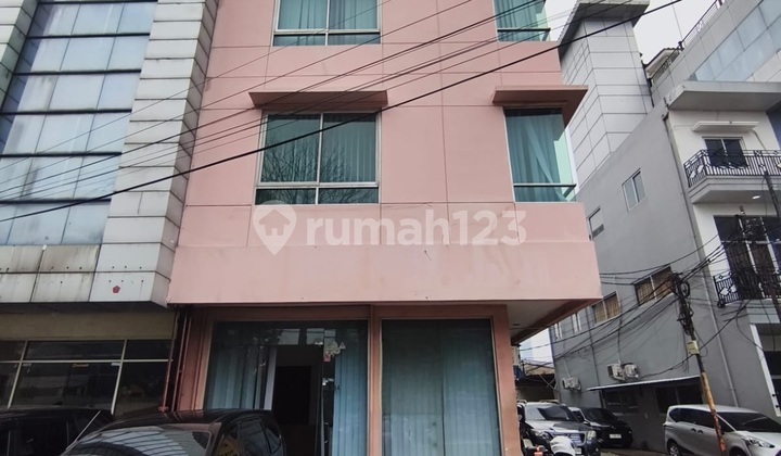 Kantor For Sale In Jakarta Selatan, Dki Jakarta Dua Ruko Gandeng Tingkat 4 Lantai di Lokasi Strategis Komersil Jl. Dr. Saharjo, Tebet, Lb : 725 M² - Lt: 176 M² - Dimensi: 9,8 M² X 18 M² - Sertifikat SHM Listrik : 64.500 W Harga 20 M Nego Kantor For Sale In Jakarta Selatan, Dki Jakarta Dua Ruko Gandeng Tingkat 4 Lantai di Lokasi Strategis Komersil Jl. Dr. Saharjo, Tebet, Lb : 725 M² - Lt: 176 M² - Dimensi: 9,8 M² X 18 M² - Sertifikat SHM Listrik : 64.500 W Harga 20 M Nego