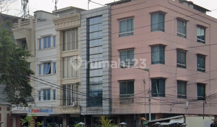 Office For Sale In South Jakarta, DKI Jakarta Two Adjacent Shophouses in Strategic Commercial Location Jl. Dr. Saharjo, Tebet, 7 Minutes to Pancoran Toll Road Specifications: Land Area: 725 M2 Building Area: 176 M2- Dimensions: 9.8 M X 18 M Rooms: 8- Electricity: 64,500 W SHM Price 20 M Negotiable 2